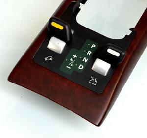 Range Rover L322 Gear Selector Surround - Burr Walnut Preview